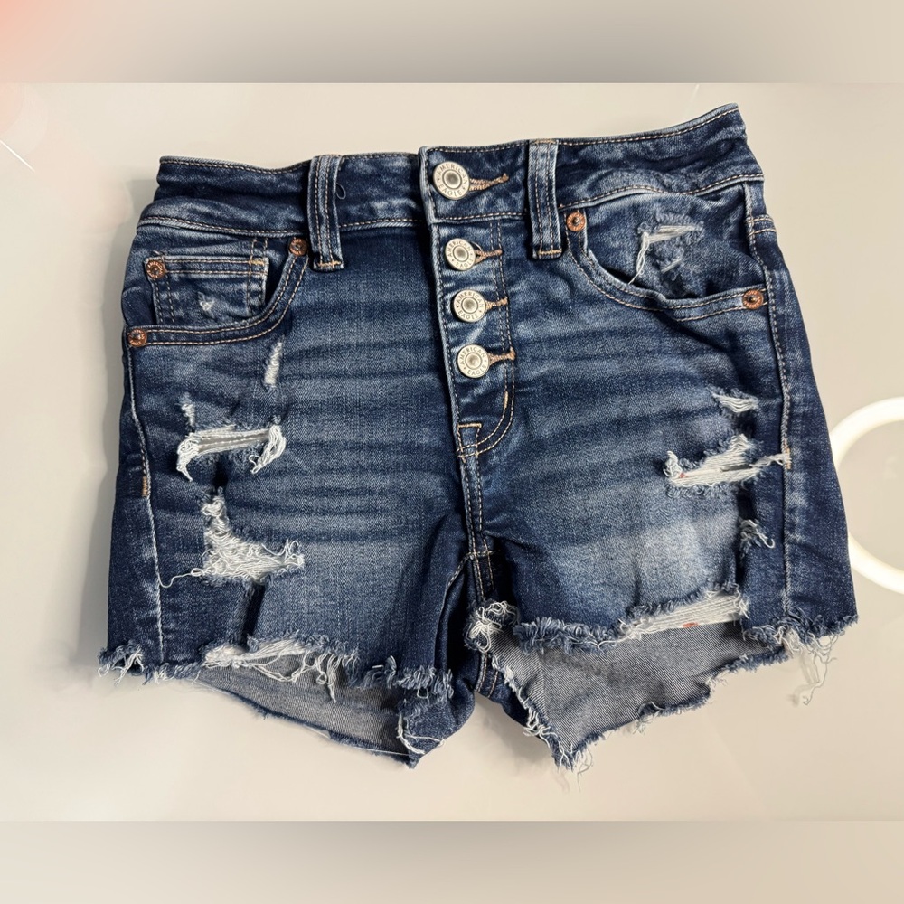 Women’s American Eagle Hi-Rise Jean Shorts with next level stretch.